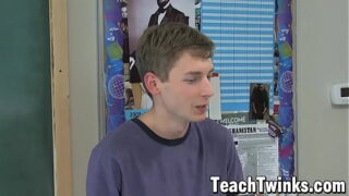 Twinks Robbie Hart and Jeremy Sommers ass fuck in classroom